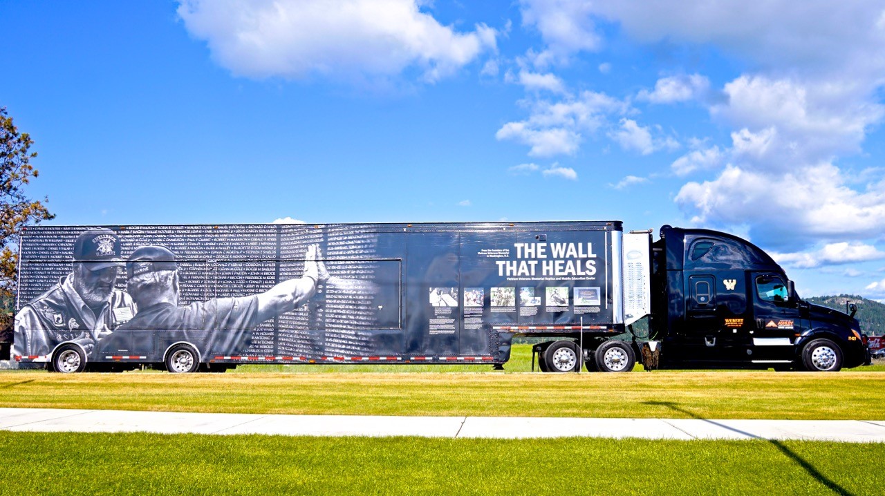 The Wall That Heals Athens TWTH truck & trailer